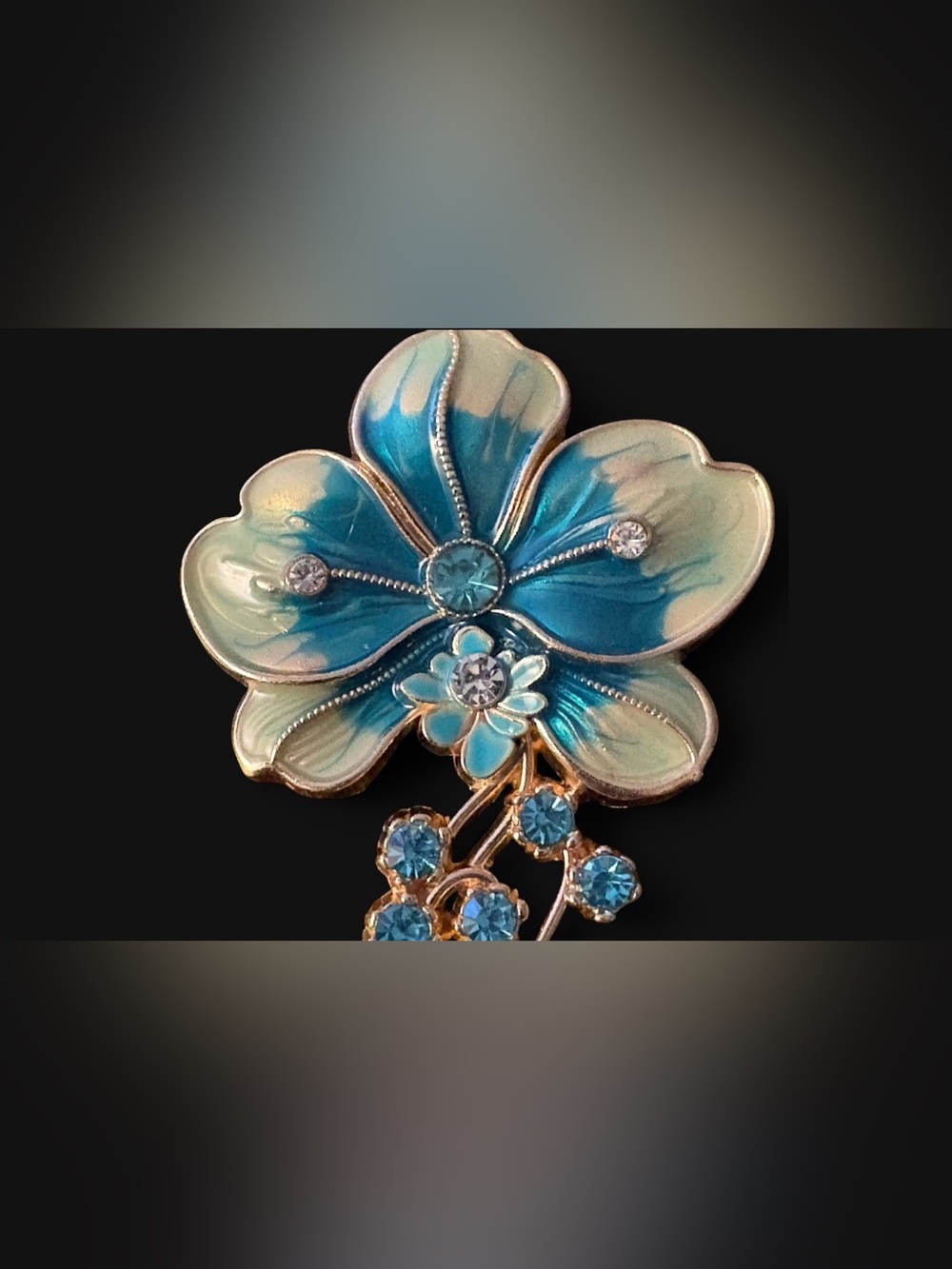 🦖 5 for $20 Blue Enamel Flower Brooch with Aqua Crystals - Women Jewelry - Picture 3 of 4